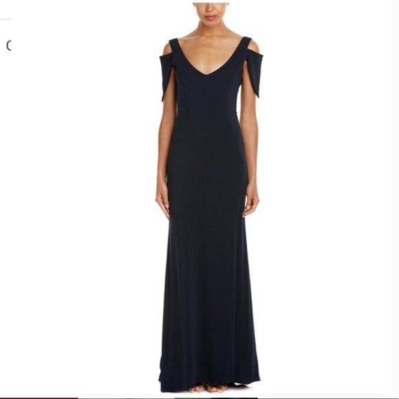 🆕ISSUE NEW YORK V-Neck Cold Shoulder Gown Dress Black Small - Picture 3 of 3
